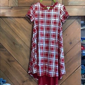 Elegant LuLaRoe Carly